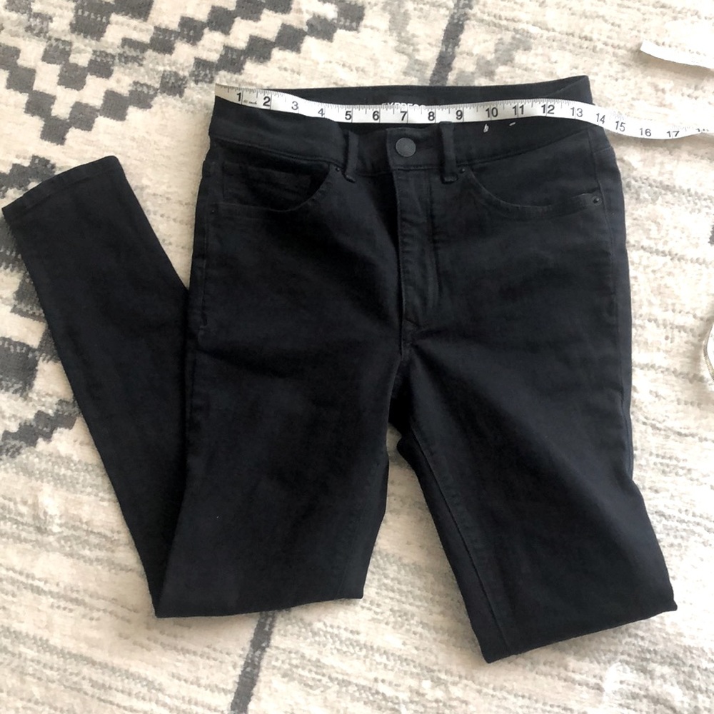 High waisted skinny jeans